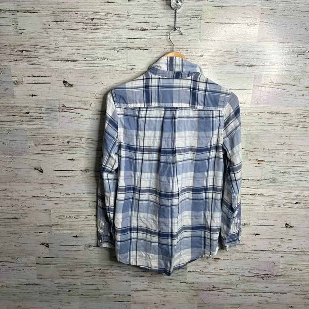 Eddie bauer blue  white plaid button down shirt size medium - Picture 8 of 8
